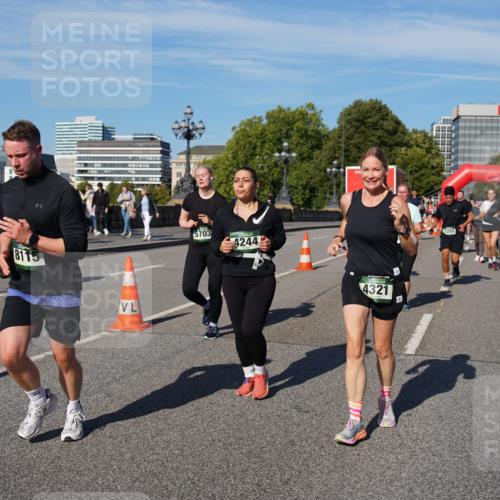 07.09.2025 - BARMER Alsterlauf Yannick Fuchs http://msf.ph/oto/8826668 07.09.2025 10:06:12 Laufen 8115, 5703, 4244, 4321 meine-sportfotos.de