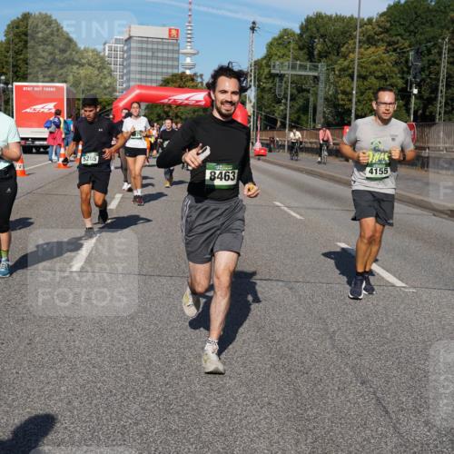 07.09.2025 - BARMER Alsterlauf Yannick Fuchs http://msf.ph/oto/8826675 07.09.2025 10:06:14 Laufen 24, 4522, 5285, 8463, 4155 meine-sportfotos.de