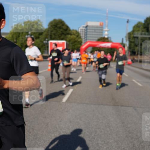 07.09.2025 - BARMER Alsterlauf Yannick Fuchs http://msf.ph/oto/8826684 07.09.2025 10:06:17 Laufen 5285 meine-sportfotos.de