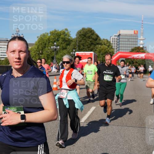 07.09.2025 - BARMER Alsterlauf Yannick Fuchs http://msf.ph/oto/8826726 07.09.2025 10:06:31 Laufen 36, 145, 20, 6159, 2639 meine-sportfotos.de
