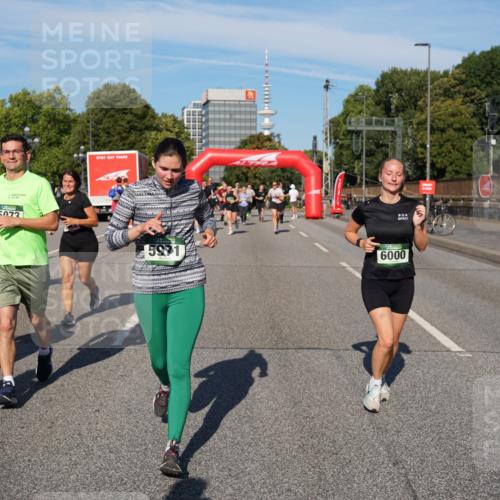 07.09.2025 - BARMER Alsterlauf Yannick Fuchs http://msf.ph/oto/8826731 07.09.2025 10:06:33 Laufen 5072, 847, 1, 5072, 5971, 6000, 314 meine-sportfotos.de