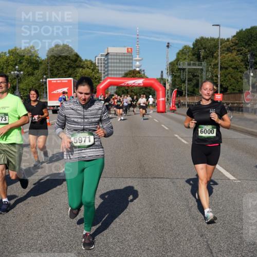 07.09.2025 - BARMER Alsterlauf Yannick Fuchs http://msf.ph/oto/8826732 07.09.2025 10:06:33 Laufen 5072, 5073, 6000, 3144, 5971 meine-sportfotos.de