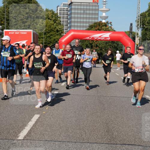 07.09.2025 - BARMER Alsterlauf Yannick Fuchs http://msf.ph/oto/8826747 07.09.2025 10:06:38 Laufen 4913, 4099, 3472, 9312, 188, 500, 6038, 3700 meine-sportfotos.de