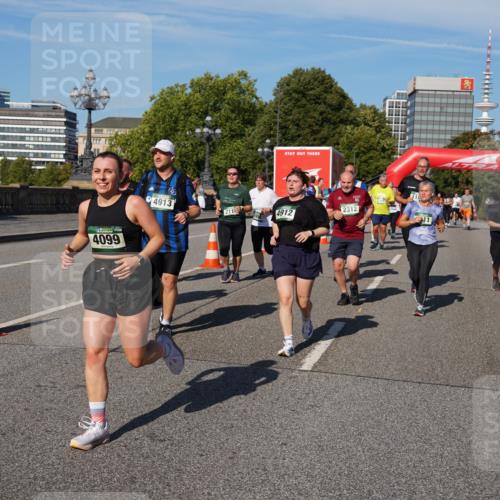 07.09.2025 - BARMER Alsterlauf Yannick Fuchs http://msf.ph/oto/8826755 07.09.2025 10:06:40 Laufen 4099, 04913, 211, 4912, 2312, 18, 5009, 38 meine-sportfotos.de