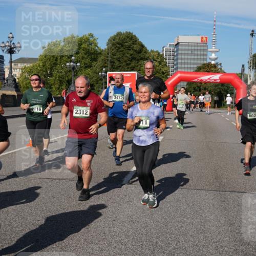 07.09.2025 - BARMER Alsterlauf Yannick Fuchs http://msf.ph/oto/8826764 07.09.2025 10:06:42 Laufen 4912, 2116, 2312, 10, 3472, 00, 6038, 11 meine-sportfotos.de