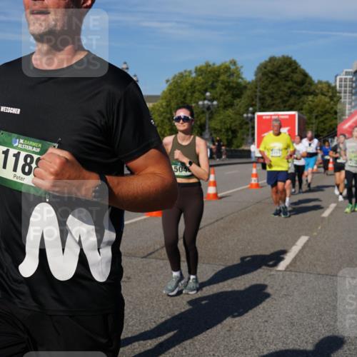 07.09.2025 - BARMER Alsterlauf Yannick Fuchs http://msf.ph/oto/8826774 07.09.2025 10:06:44 Laufen 16136, 1188, 504, 3 meine-sportfotos.de