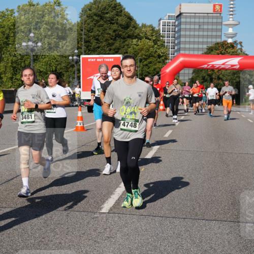 07.09.2025 - BARMER Alsterlauf Yannick Fuchs http://msf.ph/oto/8826783 07.09.2025 10:06:47 Laufen 2091, 3481, 74748, 10 meine-sportfotos.de