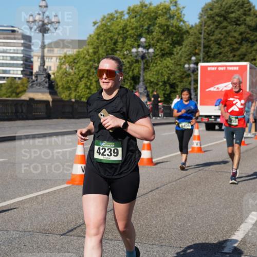 07.09.2025 - BARMER Alsterlauf Yannick Fuchs http://msf.ph/oto/8826791 07.09.2025 10:06:51 Laufen 4239, 8404, 1205 meine-sportfotos.de