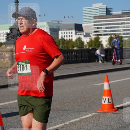 07.09.2025 - BARMER Alsterlauf Yannick Fuchs http://msf.ph/oto/8826845 07.09.2025 10:07:16 Laufen 36, 6191 meine-sportfotos.de