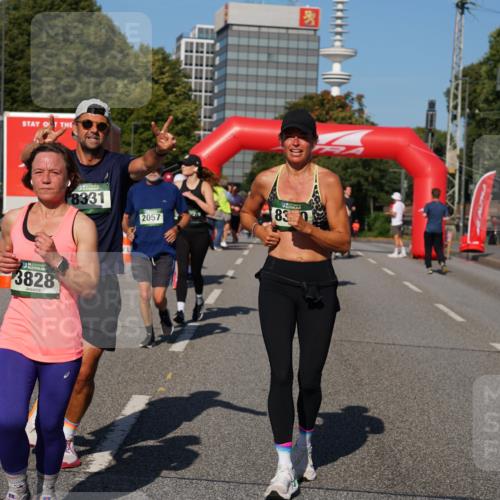 07.09.2025 - BARMER Alsterlauf Yannick Fuchs http://msf.ph/oto/8826854 07.09.2025 10:07:18 Laufen 3828, 8331, 2057, 83, 0 meine-sportfotos.de