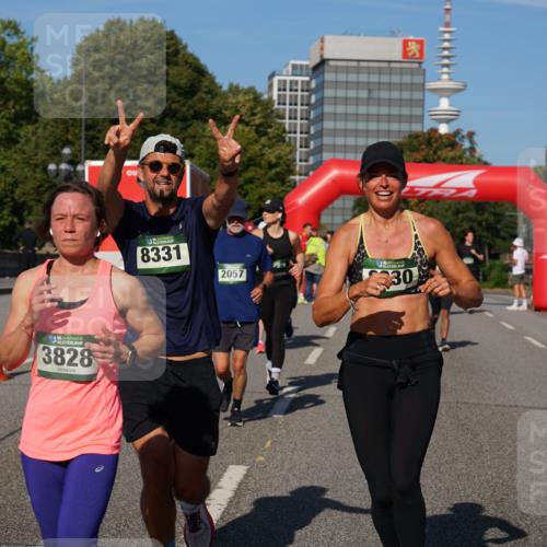 07.09.2025 - BARMER Alsterlauf Yannick Fuchs http://msf.ph/oto/8826857 07.09.2025 10:07:19 Laufen 36, 3828, 8331, 2057, 330 meine-sportfotos.de