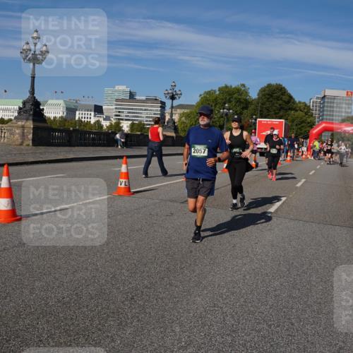 07.09.2025 - BARMER Alsterlauf Yannick Fuchs http://msf.ph/oto/8826870 07.09.2025 10:07:22 Laufen 2057 meine-sportfotos.de