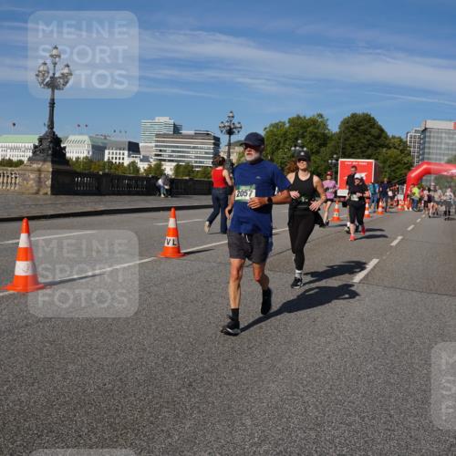 07.09.2025 - BARMER Alsterlauf Yannick Fuchs http://msf.ph/oto/8826872 07.09.2025 10:07:22 Laufen 2057 meine-sportfotos.de
