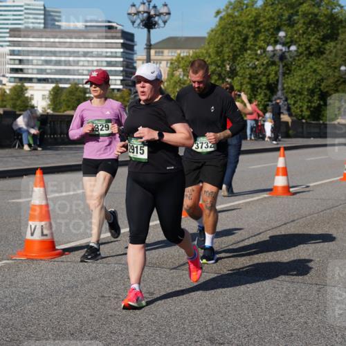 07.09.2025 - BARMER Alsterlauf Yannick Fuchs http://msf.ph/oto/8826882 07.09.2025 10:07:25 Laufen 329, 2915, 3732 meine-sportfotos.de