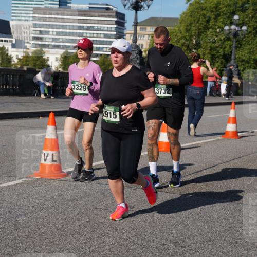 07.09.2025 - BARMER Alsterlauf Yannick Fuchs http://msf.ph/oto/8826883 07.09.2025 10:07:25 Laufen 3329, 2915, 3732 meine-sportfotos.de