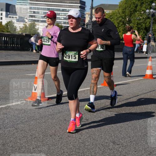 07.09.2025 - BARMER Alsterlauf Yannick Fuchs http://msf.ph/oto/8826884 07.09.2025 10:07:25 Laufen 3329, 2915, 732 meine-sportfotos.de