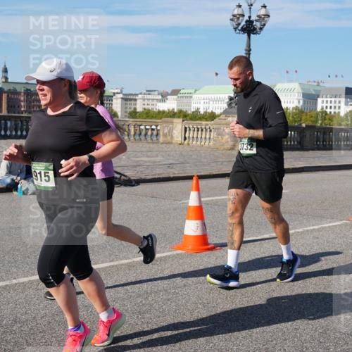 07.09.2025 - BARMER Alsterlauf Yannick Fuchs http://msf.ph/oto/8826886 07.09.2025 10:07:26 Laufen 915, 8732 meine-sportfotos.de