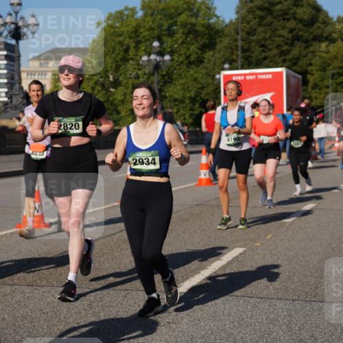 07.09.2025 - BARMER Alsterlauf Yannick Fuchs http://msf.ph/oto/8826904 07.09.2025 10:07:31 Laufen 4846, 2820, 2934 meine-sportfotos.de