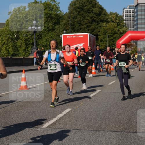 07.09.2025 - BARMER Alsterlauf Yannick Fuchs http://msf.ph/oto/8826907 07.09.2025 10:07:32 Laufen 2934, 4193, 2293, 3791 meine-sportfotos.de