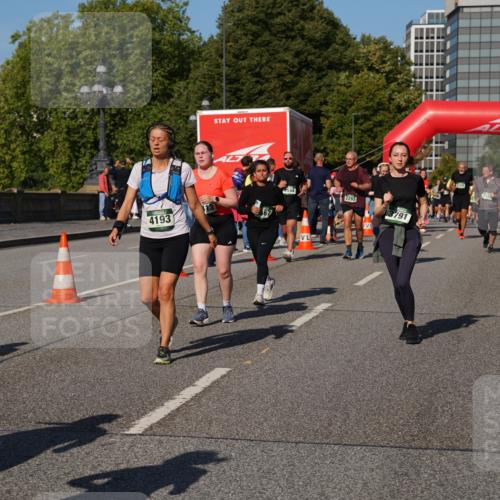 07.09.2025 - BARMER Alsterlauf Yannick Fuchs http://msf.ph/oto/8826908 07.09.2025 10:07:32 Laufen 934, 4193, 2293, 3791 meine-sportfotos.de