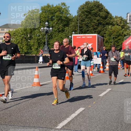 07.09.2025 - BARMER Alsterlauf Yannick Fuchs http://msf.ph/oto/8826921 07.09.2025 10:07:37 Laufen 5544, 8356, 6130, 334, 612, 3 meine-sportfotos.de