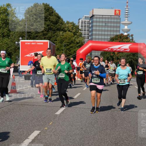 07.09.2025 - BARMER Alsterlauf Yannick Fuchs http://msf.ph/oto/8826945 07.09.2025 10:07:45 Laufen 2017, 3398, 8264, 3036, 3393, 2200, 3783, 3526, 2847 meine-sportfotos.de