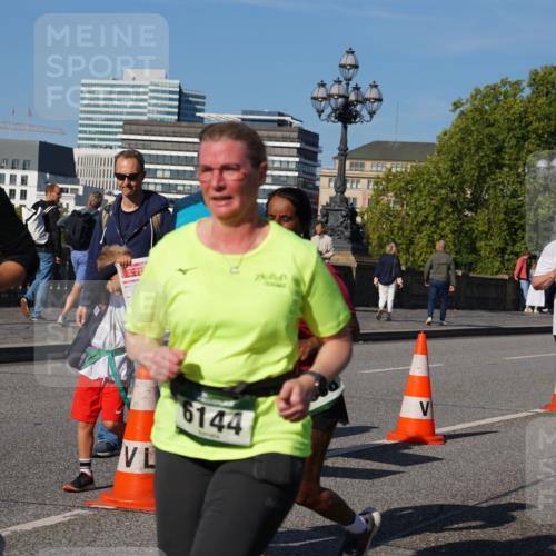 07.09.2025 - BARMER Alsterlauf Yannick Fuchs http://msf.ph/oto/8826974 07.09.2025 10:07:53 Laufen 1001, 4376, 6144, 2331, 8126 meine-sportfotos.de