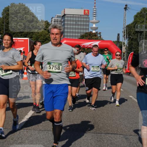 07.09.2025 - BARMER Alsterlauf Yannick Fuchs http://msf.ph/oto/8826980 07.09.2025 10:07:54 Laufen 8126, 2200, 5758, 5813, 2772, 3367, 2846 meine-sportfotos.de