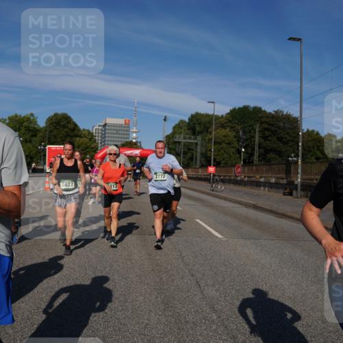 07.09.2025 - BARMER Alsterlauf Yannick Fuchs http://msf.ph/oto/8826989 07.09.2025 10:07:56 Laufen 5758, 5827, 2772, 36, 284 meine-sportfotos.de