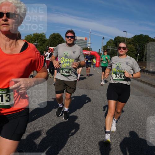 07.09.2025 - BARMER Alsterlauf Yannick Fuchs http://msf.ph/oto/8827005 07.09.2025 10:07:58 Laufen 136, 5813, 3366, 8228, 3367 meine-sportfotos.de