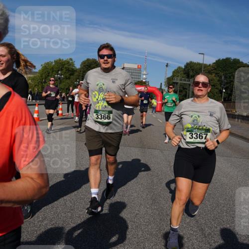 07.09.2025 - BARMER Alsterlauf Yannick Fuchs http://msf.ph/oto/8827006 07.09.2025 10:07:58 Laufen 110, 13, 3366, 10, 8228, 3367 meine-sportfotos.de