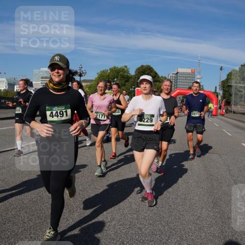 07.09.2025 - BARMER Alsterlauf Yannick Fuchs http://msf.ph/oto/8827018 07.09.2025 10:08:01 Laufen 327, 5650, 4491, 2171, 49, 5911, 8229, 8228 meine-sportfotos.de