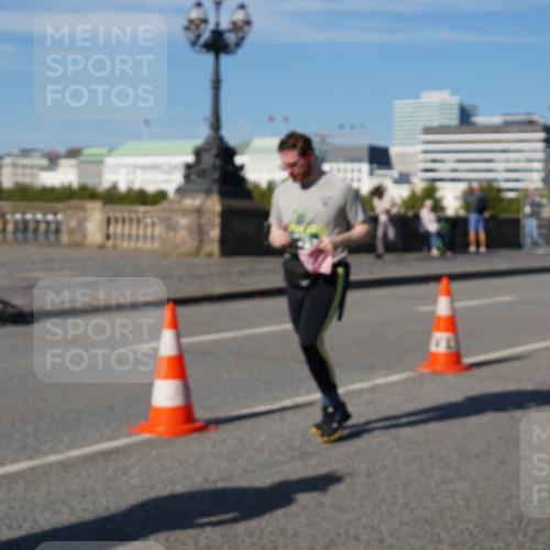 07.09.2025 - BARMER Alsterlauf Yannick Fuchs http://msf.ph/oto/8827032 07.09.2025 10:08:04 Laufen  meine-sportfotos.de