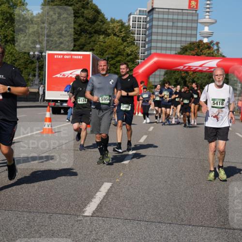 07.09.2025 - BARMER Alsterlauf Yannick Fuchs http://msf.ph/oto/8827040 07.09.2025 10:08:07 Laufen 4045, 6124, 5956, 5448, 5175, 5418 meine-sportfotos.de