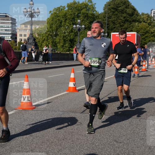 07.09.2025 - BARMER Alsterlauf Yannick Fuchs http://msf.ph/oto/8827051 07.09.2025 10:08:09 Laufen 4264, 5956, 5448, 6199, 5175 meine-sportfotos.de