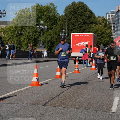 07.09.2025 - BARMER Alsterlauf Yannick Fuchs http://msf.ph/oto/8827066 07.09.2025 10:08:13 Laufen 5630, 6200, 5175, 199, 8145, 5613 meine-sportfotos.de