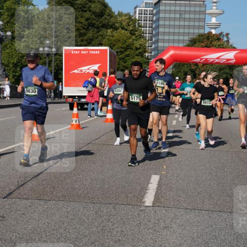 07.09.2025 - BARMER Alsterlauf Yannick Fuchs http://msf.ph/oto/8827069 07.09.2025 10:08:13 Laufen 5630, 6199, 6200, 5175, 5613, 614, 3613 meine-sportfotos.de