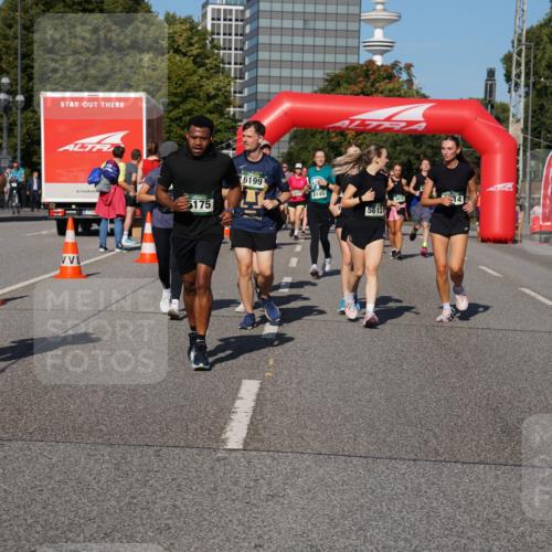 07.09.2025 - BARMER Alsterlauf Yannick Fuchs http://msf.ph/oto/8827071 07.09.2025 10:08:13 Laufen 5630, 5175, 6199, 8145, 5613 meine-sportfotos.de