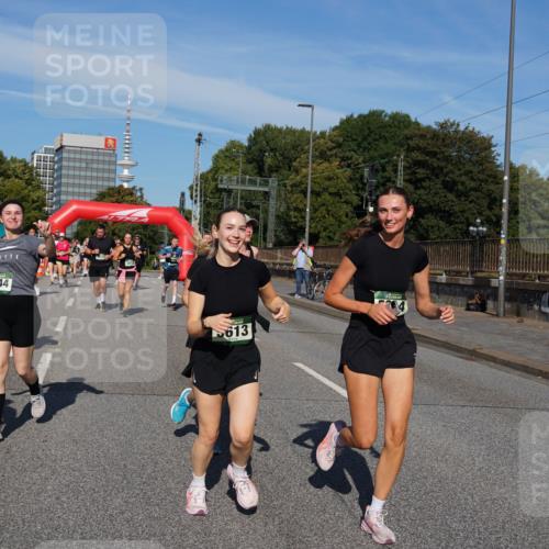 07.09.2025 - BARMER Alsterlauf Yannick Fuchs http://msf.ph/oto/8827085 07.09.2025 10:08:17 Laufen 8044, 613 meine-sportfotos.de