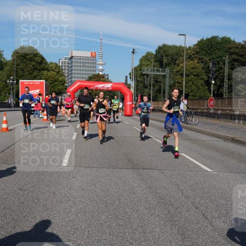 07.09.2025 - BARMER Alsterlauf Yannick Fuchs http://msf.ph/oto/8827098 07.09.2025 10:08:19 Laufen 4175, 3613, 5008 meine-sportfotos.de