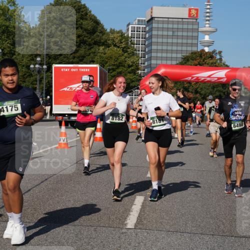 07.09.2025 - BARMER Alsterlauf Yannick Fuchs http://msf.ph/oto/8827113 07.09.2025 10:08:24 Laufen 4175, 9, 19, 8182, 8181, 8498, 13302, 18 meine-sportfotos.de