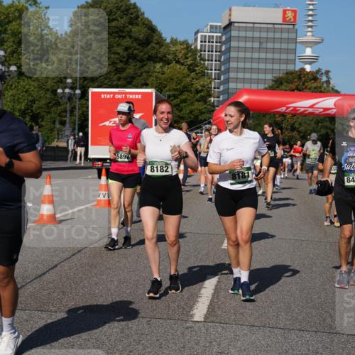 07.09.2025 - BARMER Alsterlauf Yannick Fuchs http://msf.ph/oto/8827116 07.09.2025 10:08:24 Laufen 4175, 5897, 8182, 10, 8181, 8498, 3302 meine-sportfotos.de