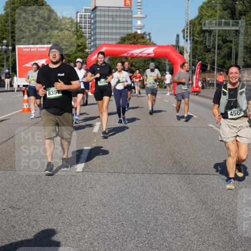 07.09.2025 - BARMER Alsterlauf Yannick Fuchs http://msf.ph/oto/8827138 07.09.2025 10:08:28 Laufen 8357, 4413, 3444, 456 meine-sportfotos.de