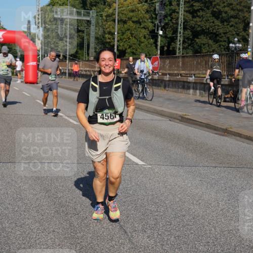 07.09.2025 - BARMER Alsterlauf Yannick Fuchs http://msf.ph/oto/8827141 07.09.2025 10:08:29 Laufen 3444, 344, 456 meine-sportfotos.de