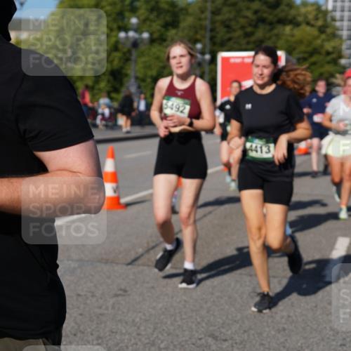 07.09.2025 - BARMER Alsterlauf Yannick Fuchs http://msf.ph/oto/8827149 07.09.2025 10:08:30 Laufen 157, 5492, 4413 meine-sportfotos.de