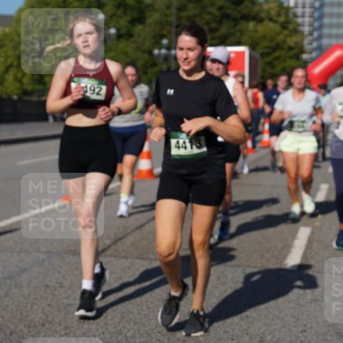 07.09.2025 - BARMER Alsterlauf Yannick Fuchs http://msf.ph/oto/8827152 07.09.2025 10:08:31 Laufen 492, 4413 meine-sportfotos.de