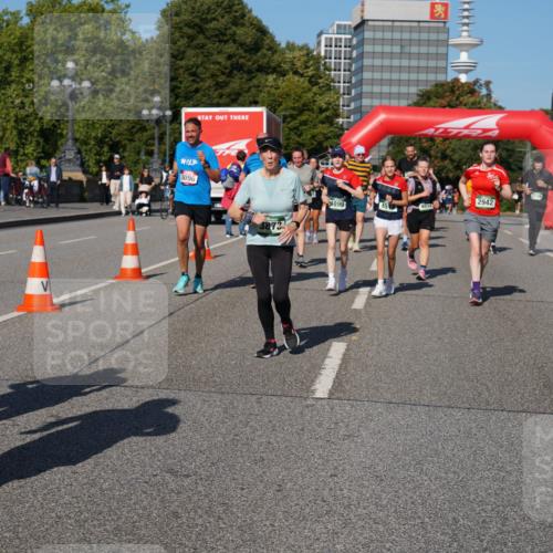 07.09.2025 - BARMER Alsterlauf Yannick Fuchs http://msf.ph/oto/8827171 07.09.2025 10:08:36 Laufen 92, 3096, 3873, 4899, 45, 4852, 2942 meine-sportfotos.de