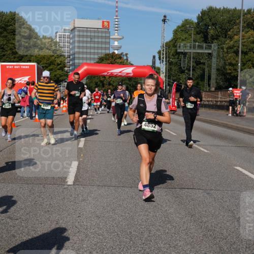 07.09.2025 - BARMER Alsterlauf Yannick Fuchs http://msf.ph/oto/8827185 07.09.2025 10:08:40 Laufen 4518, 6028, 3103, 46, 4101, 4852, 3706 meine-sportfotos.de