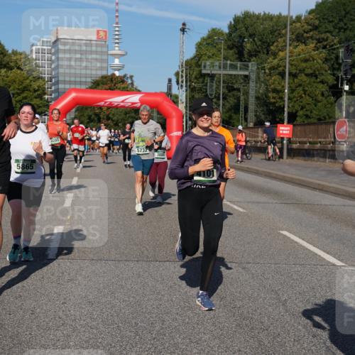 07.09.2025 - BARMER Alsterlauf Yannick Fuchs http://msf.ph/oto/8827202 07.09.2025 10:08:44 Laufen 46, 5865, 4280, 5732, 3880, 3228 meine-sportfotos.de