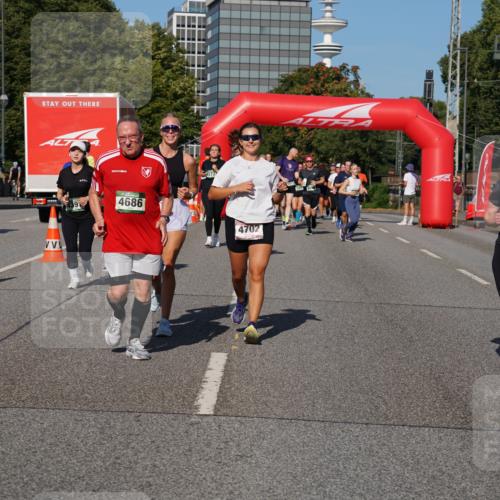 07.09.2025 - BARMER Alsterlauf Yannick Fuchs http://msf.ph/oto/8827230 07.09.2025 10:08:52 Laufen 4686, 4702, 4462 meine-sportfotos.de